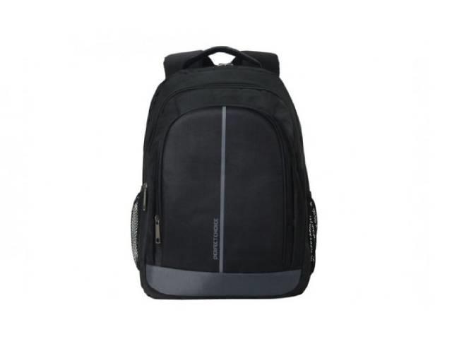 Mochila Perfect Choice para laptop 15"a 17" Essentials Negro