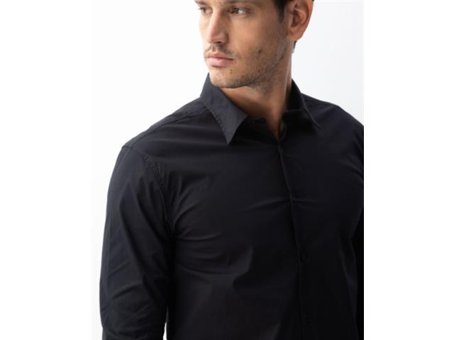 CHEVIGNON CAMISA PREMIUM NEGRA