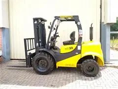 EMPILHADEIRA MOVIX OFF ROAD 3.5T COM TORRE TRIPLEX 4.50M - 1
