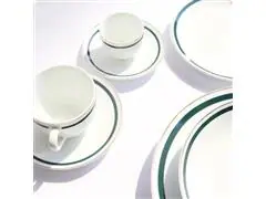 Aparelho de jantar Très Classique em porcelana gold rim 42 peças verde - 1
