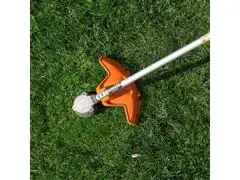 APARADOR DE GRAMA 320iL - 6