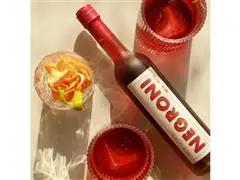 Combo Essencial Bacio di Latte: Negroni 500ml + Taças Gin Gordon’s Yel - 3