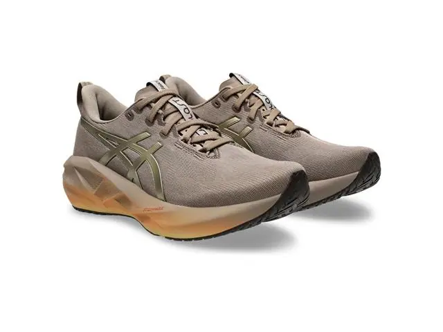 Tênis Asics Novablast 5 Luxe Luxe/Taupe Grey Fem Tam 38